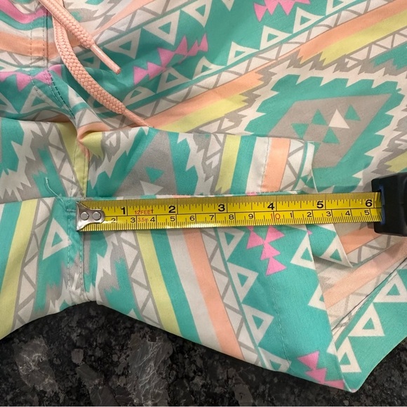 Chubbies Men's The En Fuegos 5.5 Swim Trunks Size Small - Picture 6 of 6